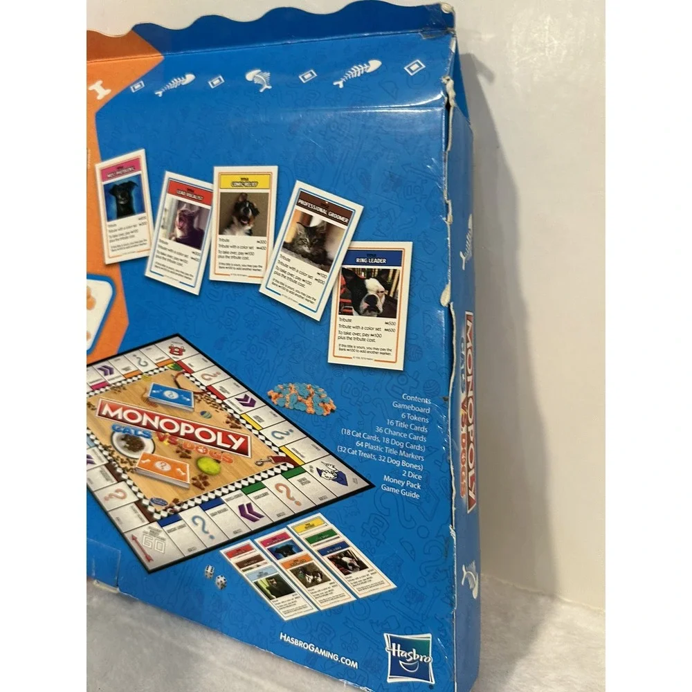 Monopoly Cats Vs Dogs New (box‎ Has Some Wear )